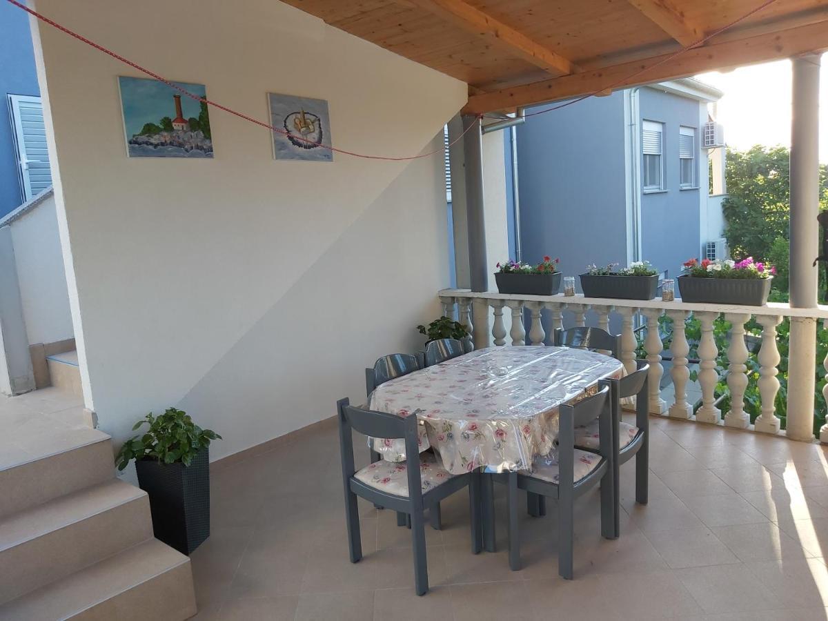 Apartman Ana Štinjan Quarto foto